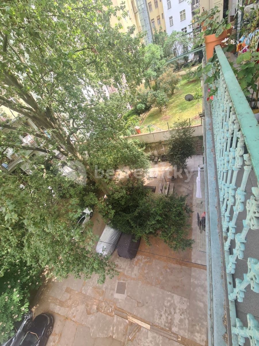 Prenájom bytu 2-izbový 48 m², Veverkova, Praha, Praha Prenájom bytu 2-izbový 48 m², Veverkova, Praha, Praha