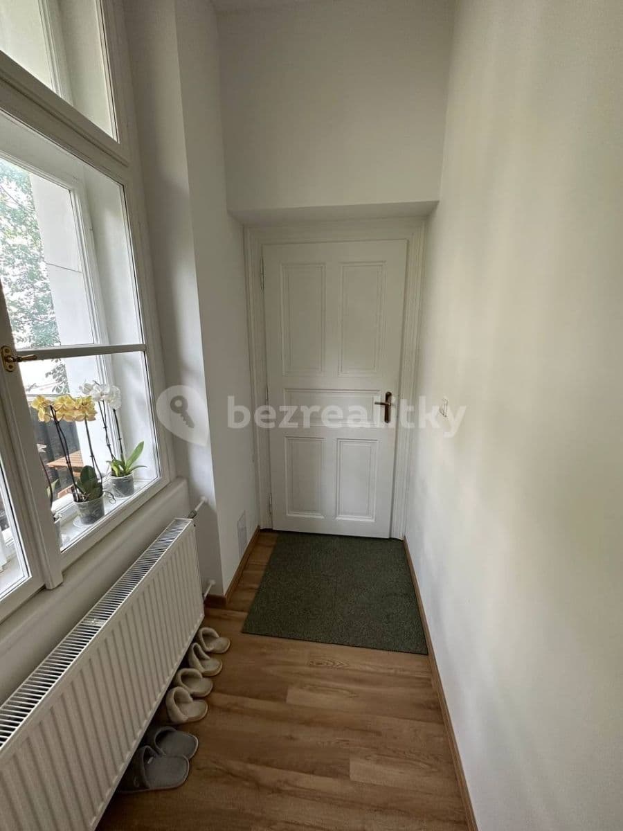 Prenájom bytu 2-izbový 48 m², Veverkova, Praha, Praha Prenájom bytu 2-izbový 48 m², Veverkova, Praha, Praha