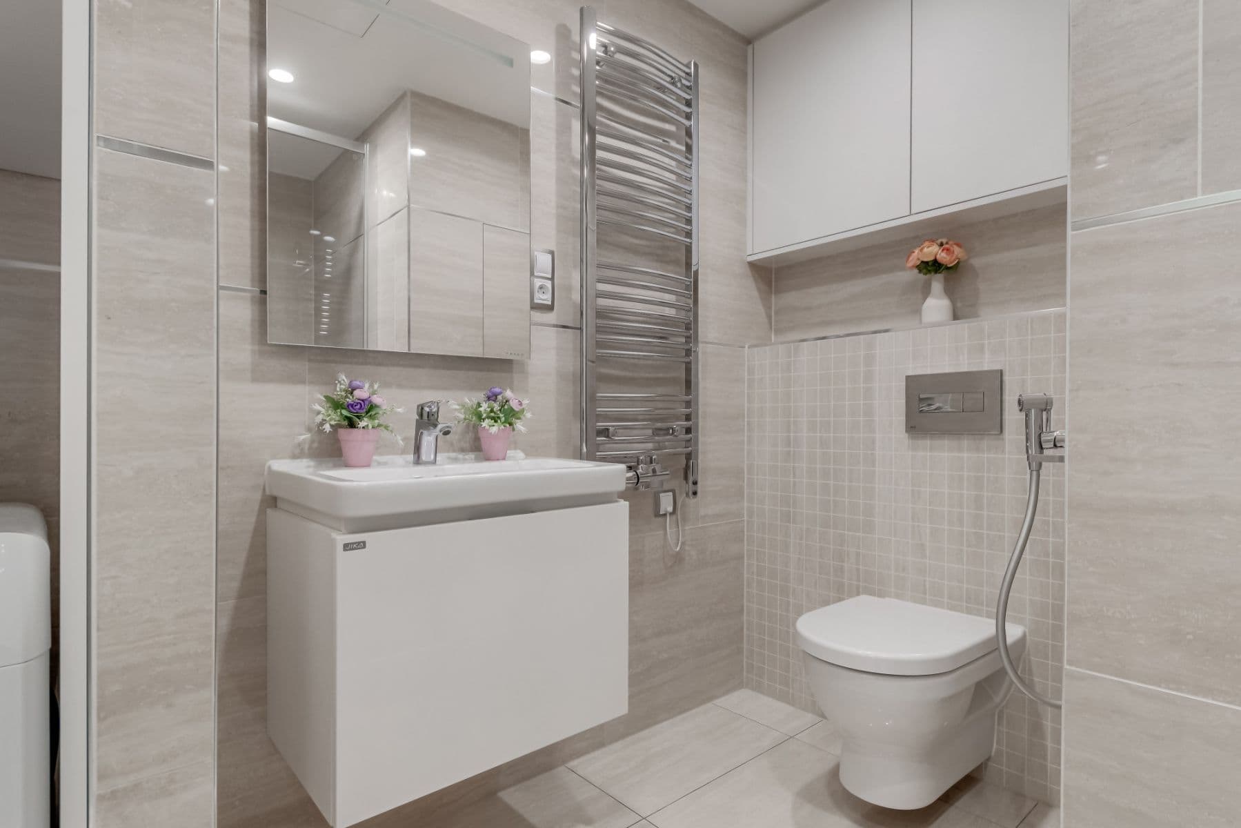 Prenájom bytu 80 m², Olšanská H, Praha, Praha Prenájom bytu 80 m², Olšanská H, Praha, Praha