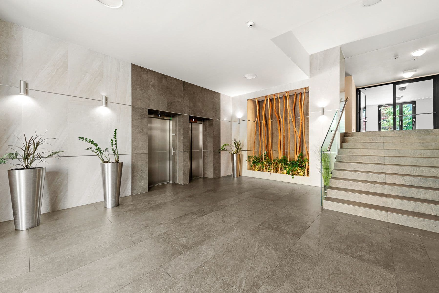 Prenájom bytu 80 m², Olšanská H, Praha, Praha Prenájom bytu 80 m², Olšanská H, Praha, Praha