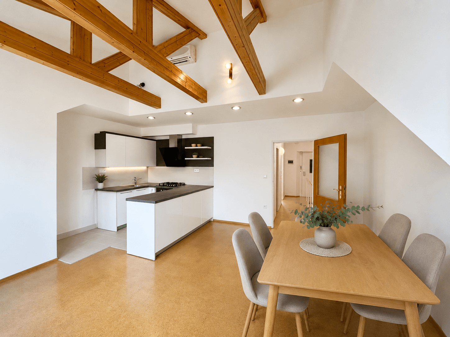Prenájom domu 170 m², pozemok 141 m², Horova, Brno, Jihomoravský kraj Prenájom domu 170 m², pozemok 141 m², Horova, Brno, Jihomoravský kraj