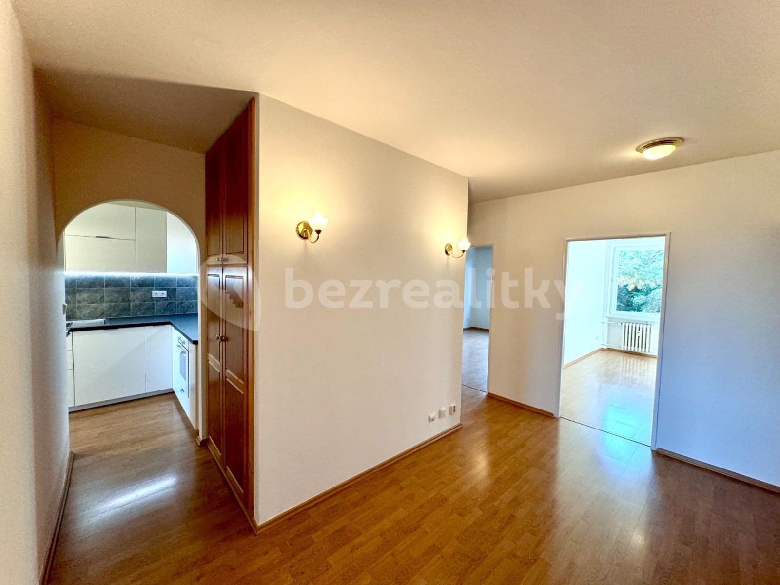 Prenájom bytu 3-izbový 91 m², Na Křivce, Praha, Praha Prenájom bytu 3-izbový 91 m², Na Křivce, Praha, Praha