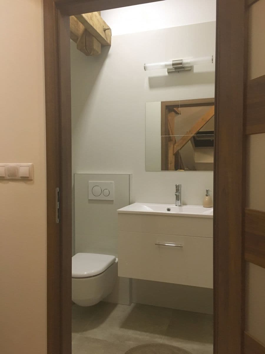 Prenájom bytu 34 m², Bulharská, Praha, Praha Prenájom bytu 34 m², Bulharská, Praha, Praha