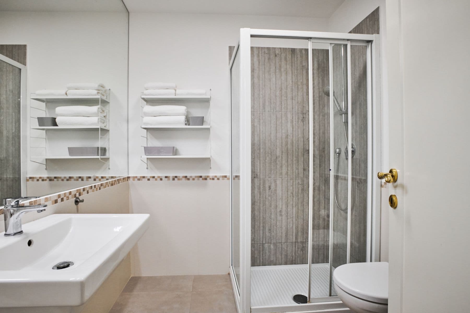 Prenájom bytu 33 m², V Lesíčku, Praha, Praha Prenájom bytu 33 m², V Lesíčku, Praha, Praha