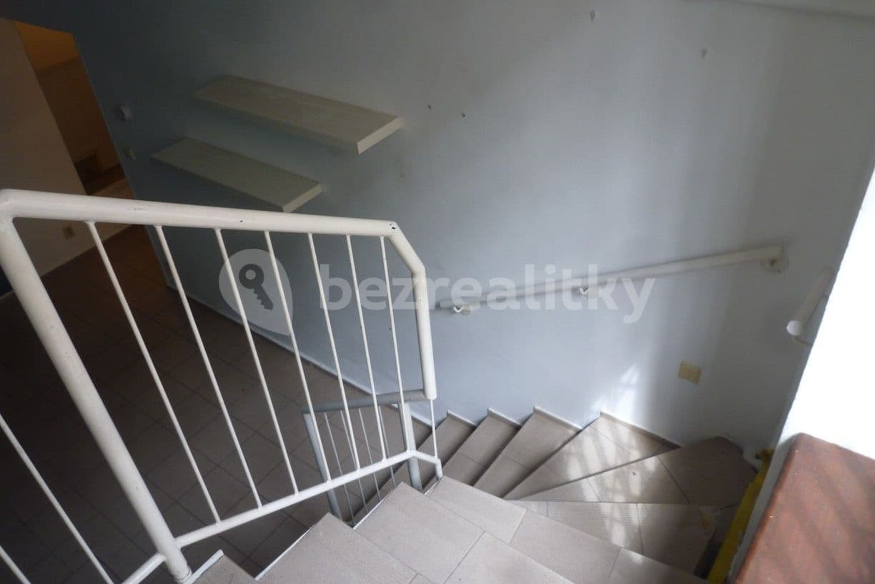 Prenájom nebytového priestoru 44 m², Vlkova, Praha, Praha Prenájom nebytového priestoru 44 m², Vlkova, Praha, Praha