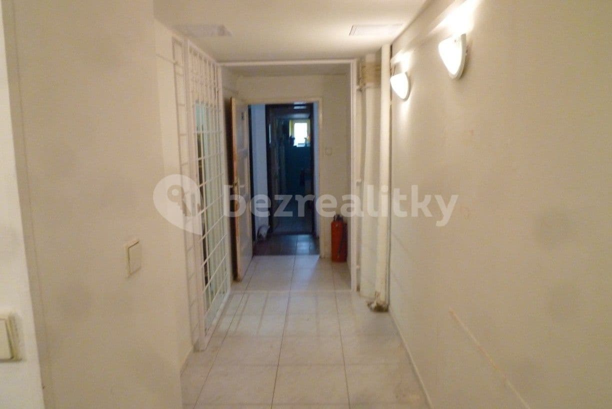 Prenájom nebytového priestoru 44 m², Vlkova, Praha, Praha Prenájom nebytového priestoru 44 m², Vlkova, Praha, Praha