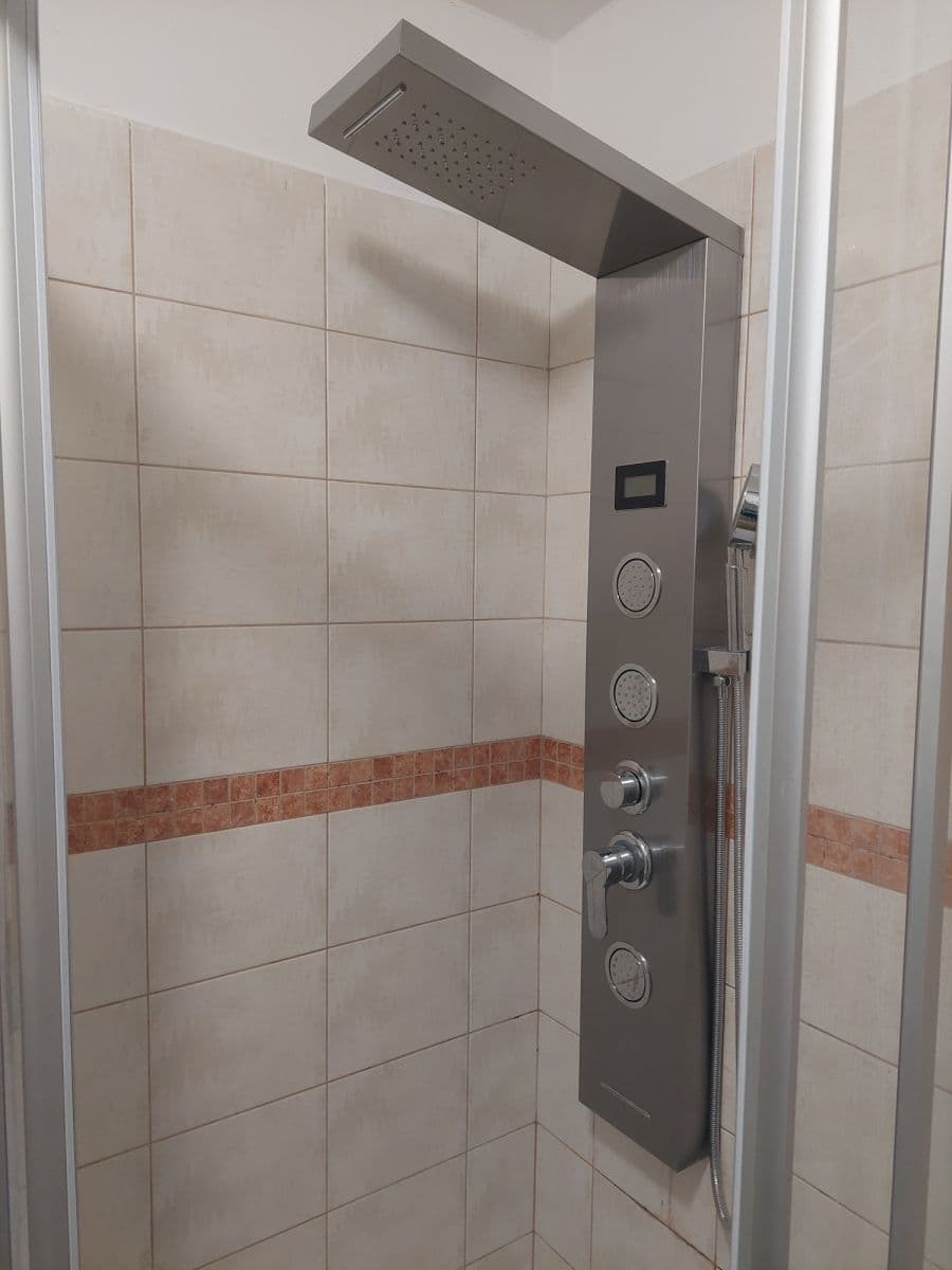 Prenájom bytu 60 m², U Sluncové, Praha, Praha Prenájom bytu 60 m², U Sluncové, Praha, Praha