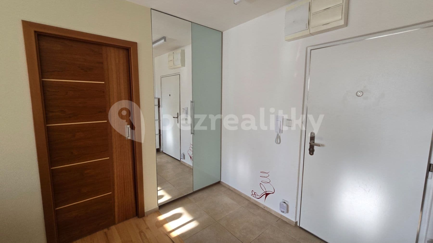 Prenájom bytu 2-izbový 51 m², Pavlovská, Praha, Praha Prenájom bytu 2-izbový 51 m², Pavlovská, Praha, Praha