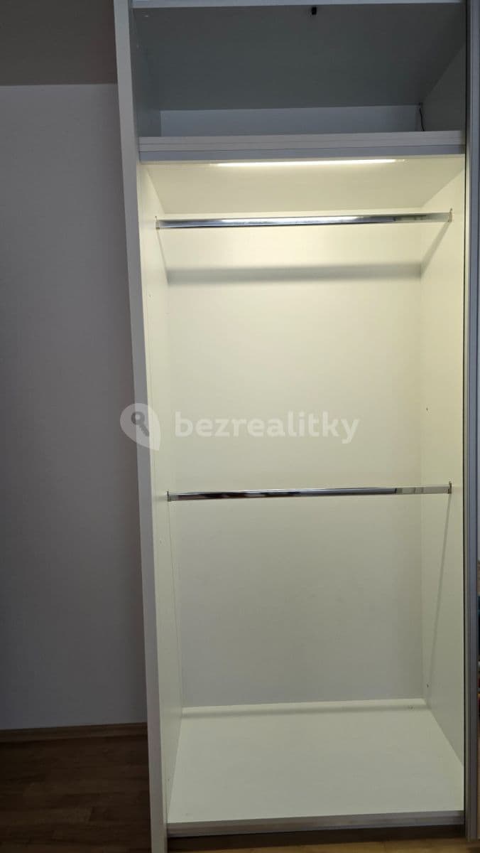 Prenájom bytu 2-izbový 51 m², Pavlovská, Praha, Praha Prenájom bytu 2-izbový 51 m², Pavlovská, Praha, Praha