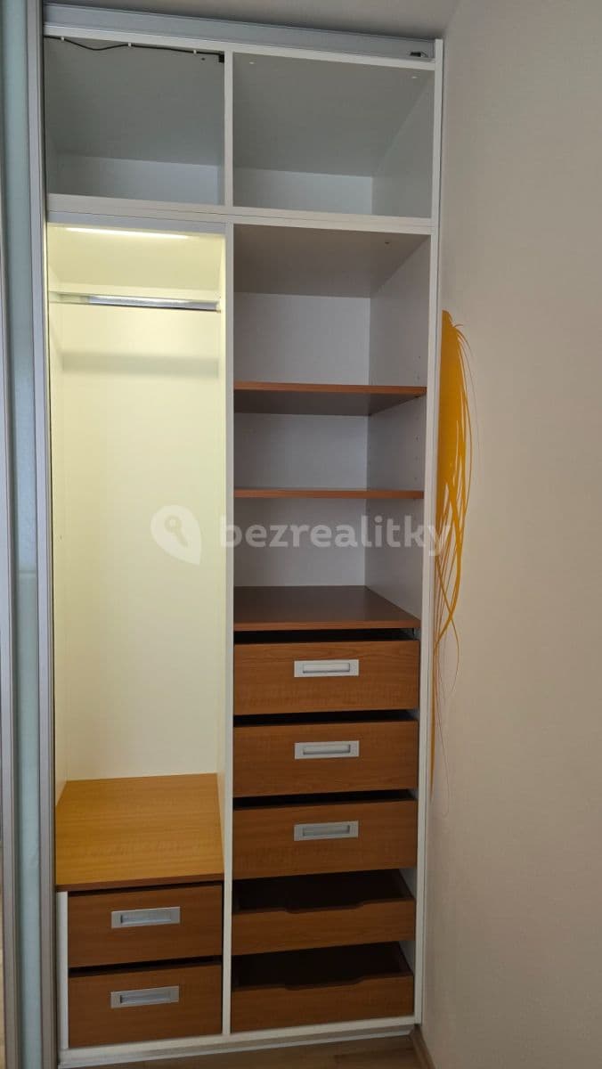 Prenájom bytu 2-izbový 51 m², Pavlovská, Praha, Praha Prenájom bytu 2-izbový 51 m², Pavlovská, Praha, Praha