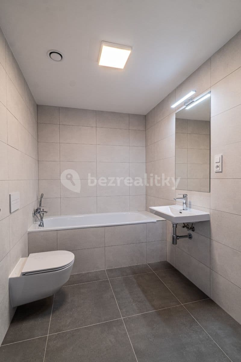 Prenájom bytu 2-izbový 62 m², Vitáčkova, Praha, Praha Prenájom bytu 2-izbový 62 m², Vitáčkova, Praha, Praha