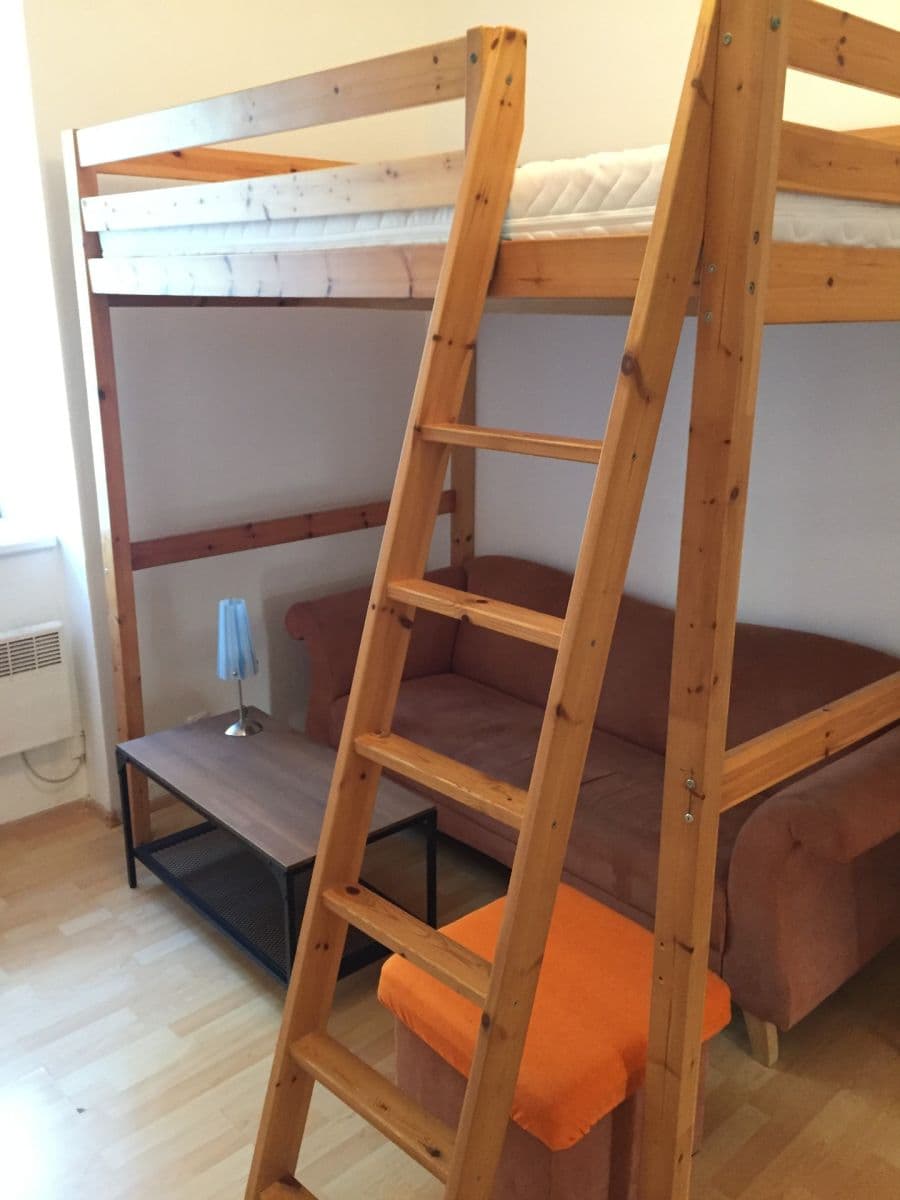 Prenájom bytu 1-izbový 27 m², Milíčova, Praha, Praha Prenájom bytu 1-izbový 27 m², Milíčova, Praha, Praha