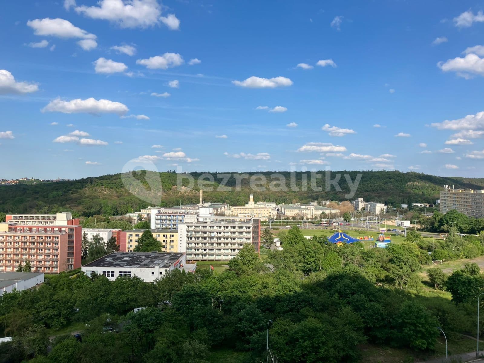 Prenájom bytu 2-izbový 40 m², Štúrova, Praha, Praha Prenájom bytu 2-izbový 40 m², Štúrova, Praha, Praha