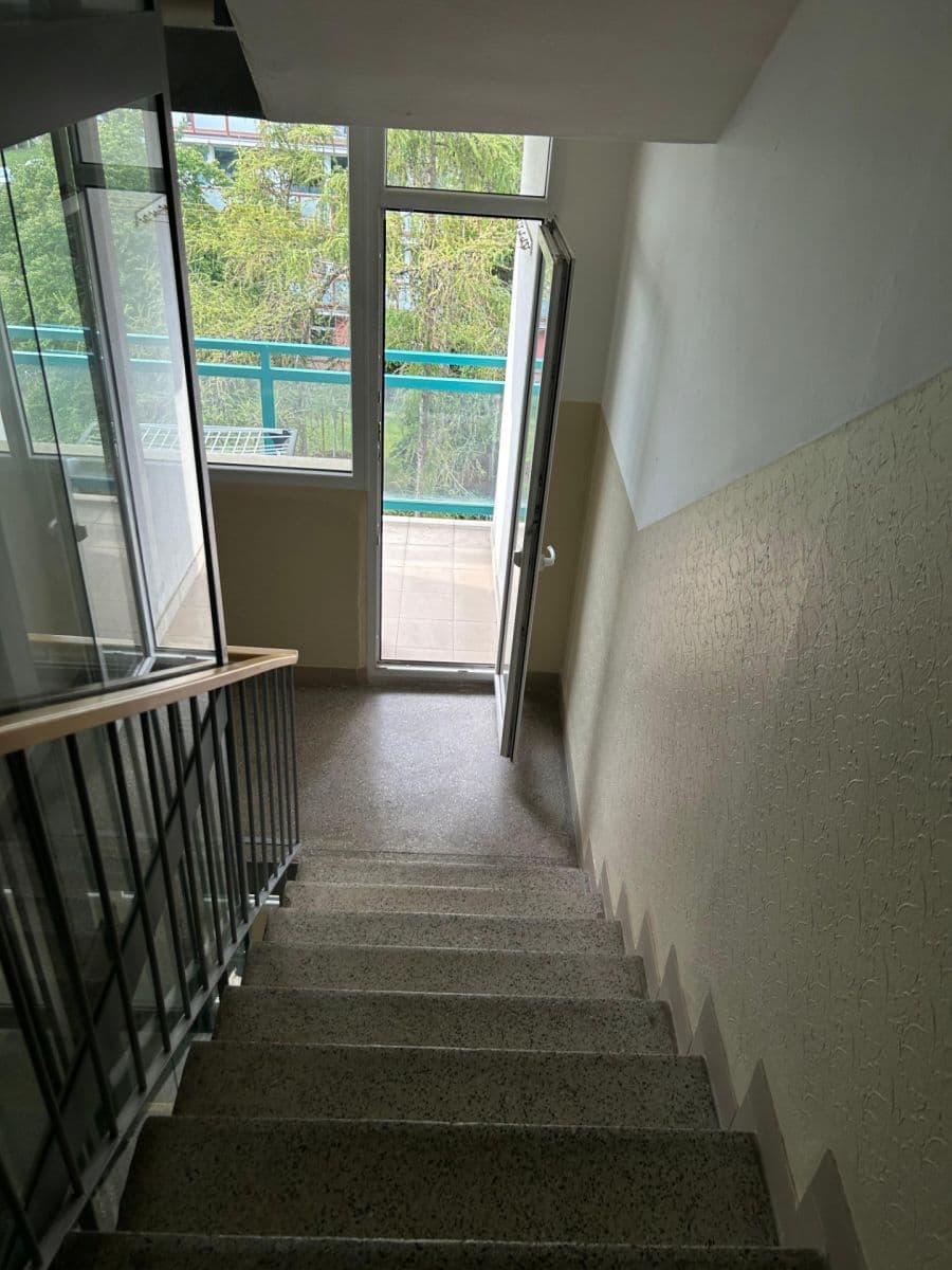Prenájom bytu 1-izbový 20 m², Gercenova, Praha, Praha Prenájom bytu 1-izbový 20 m², Gercenova, Praha, Praha