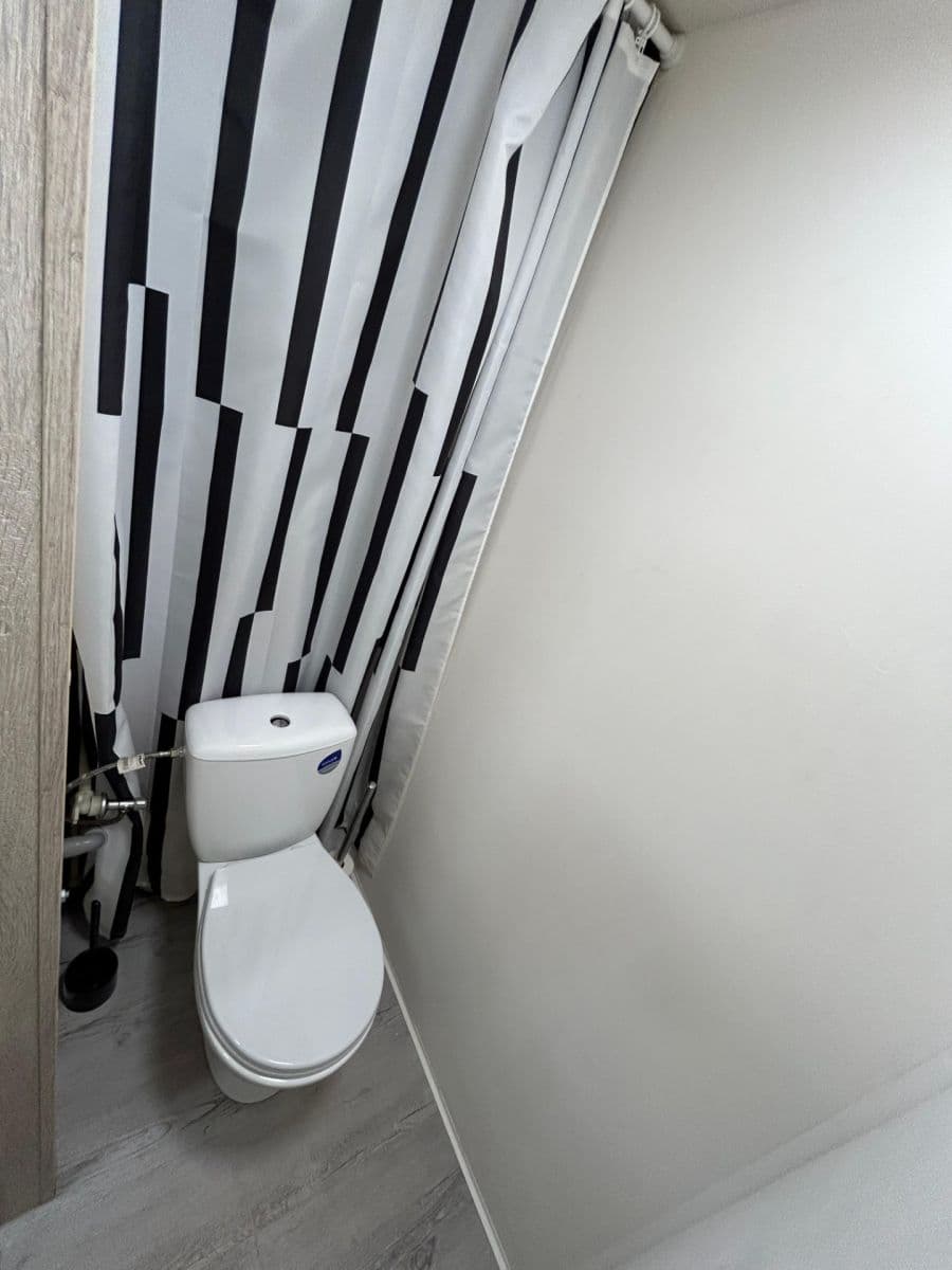 Prenájom bytu 1-izbový 20 m², Gercenova, Praha, Praha Prenájom bytu 1-izbový 20 m², Gercenova, Praha, Praha