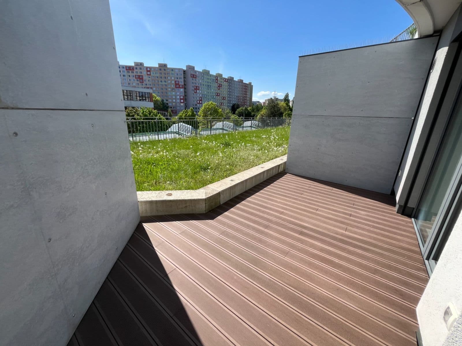 Prenájom bytu 2-izbový 65 m², Mukařovského, Praha, Praha Prenájom bytu 2-izbový 65 m², Mukařovského, Praha, Praha