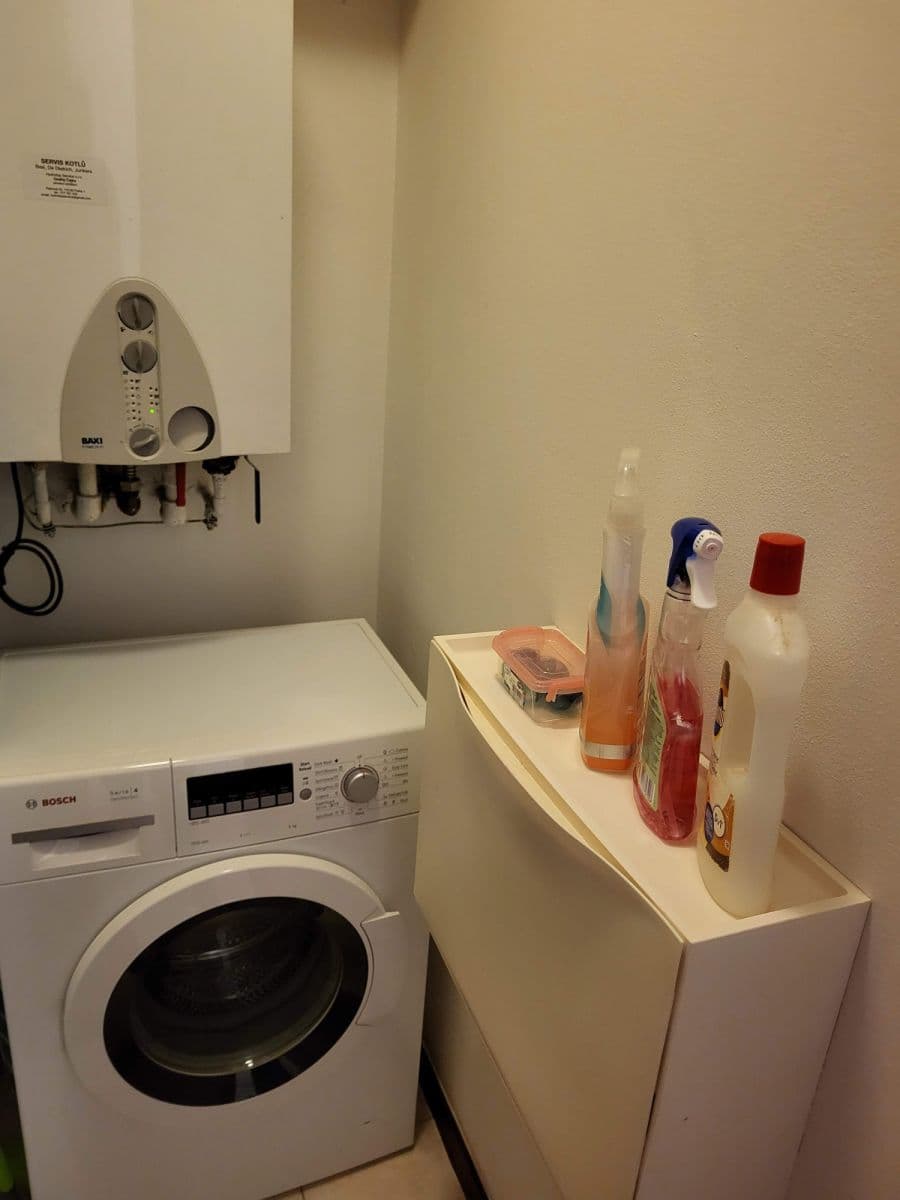 Prenájom bytu 45 m², Koubkova, Praha, Praha Prenájom bytu 45 m², Koubkova, Praha, Praha