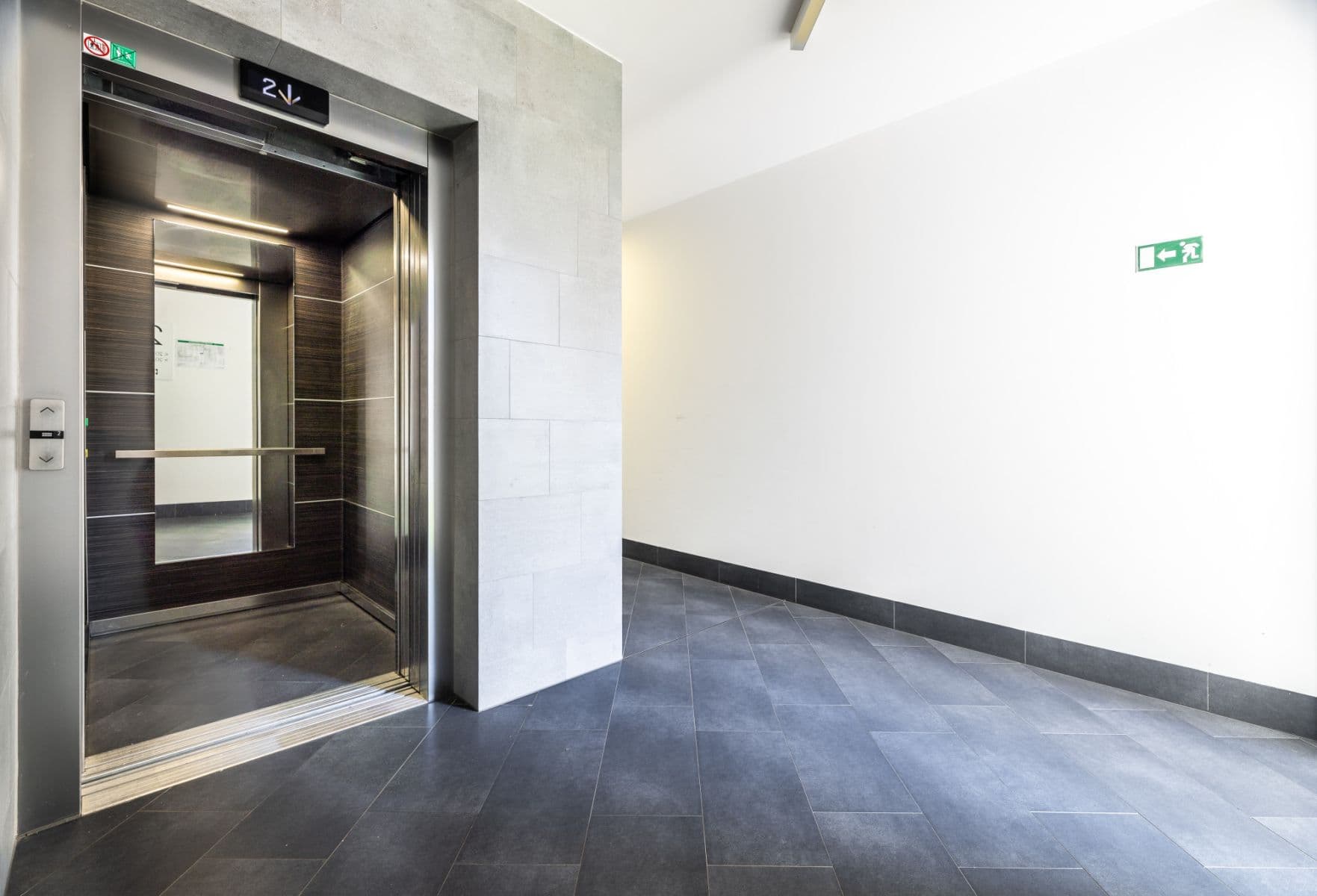 Prenájom bytu 40 m², U Michelského mlýna, Praha, Praha Prenájom bytu 40 m², U Michelského mlýna, Praha, Praha