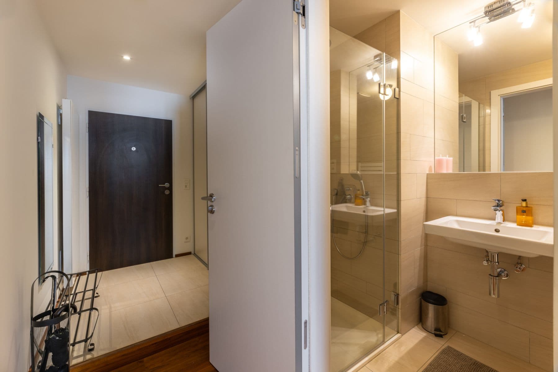 Prenájom bytu 40 m², U Michelského mlýna, Praha, Praha Prenájom bytu 40 m², U Michelského mlýna, Praha, Praha