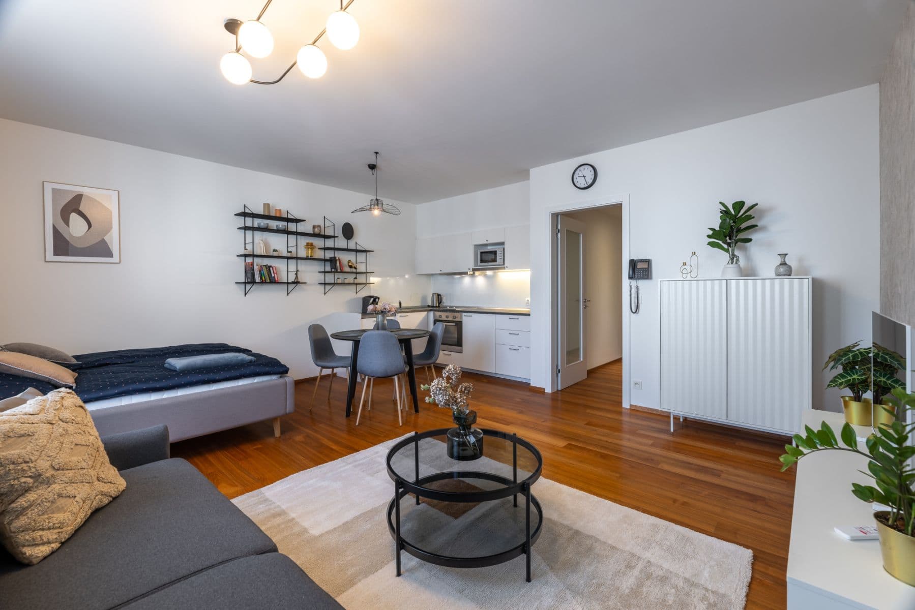 Prenájom bytu 40 m², U Michelského mlýna, Praha, Praha Prenájom bytu 40 m², U Michelského mlýna, Praha, Praha