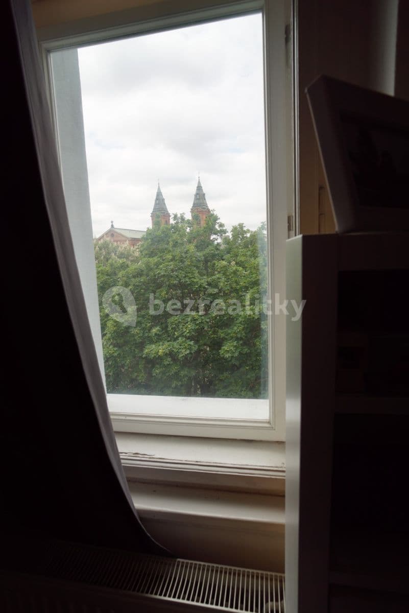 Prenájom bytu 2-izbový 55 m², Preslova, Praha, Praha Prenájom bytu 2-izbový 55 m², Preslova, Praha, Praha