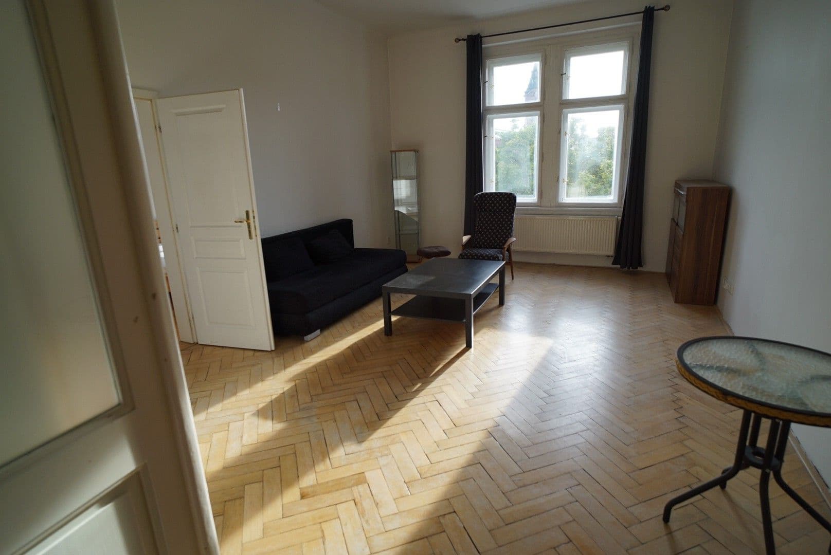 Prenájom bytu 2-izbový 55 m², Preslova, Praha, Praha Prenájom bytu 2-izbový 55 m², Preslova, Praha, Praha