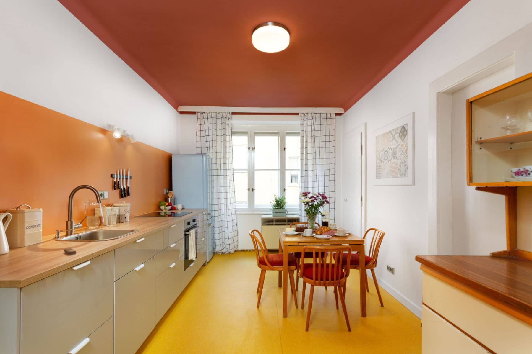 Prenájom bytu 100 m², Jugoslávských partyzánů, Praha, Praha Prenájom bytu 100 m², Jugoslávských partyzánů, Praha, Praha