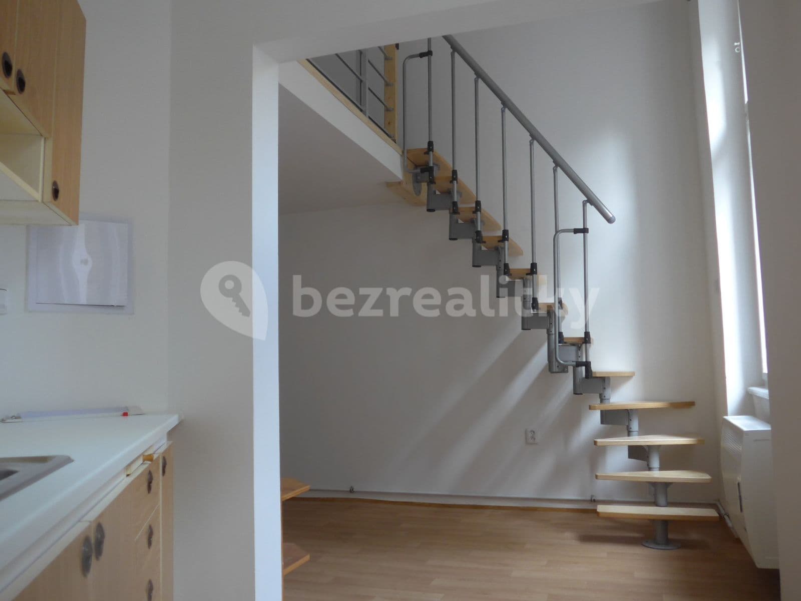Prenájom bytu 1-izbový 33 m², Primátorská, Praha, Praha Prenájom bytu 1-izbový 33 m², Primátorská, Praha, Praha