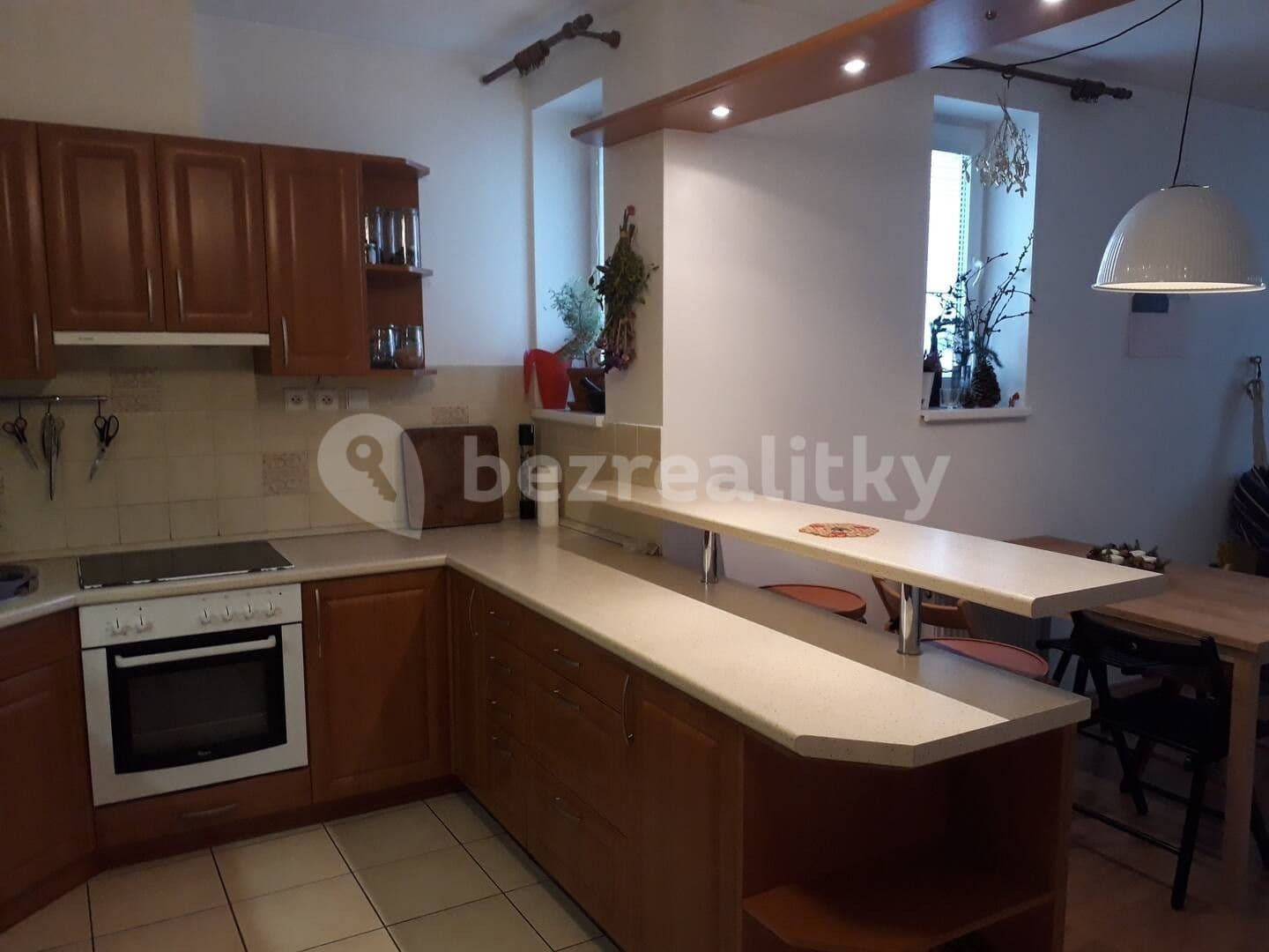 Prenájom bytu 3-izbový 79 m², Šternovská, Praha, Praha Prenájom bytu 3-izbový 79 m², Šternovská, Praha, Praha