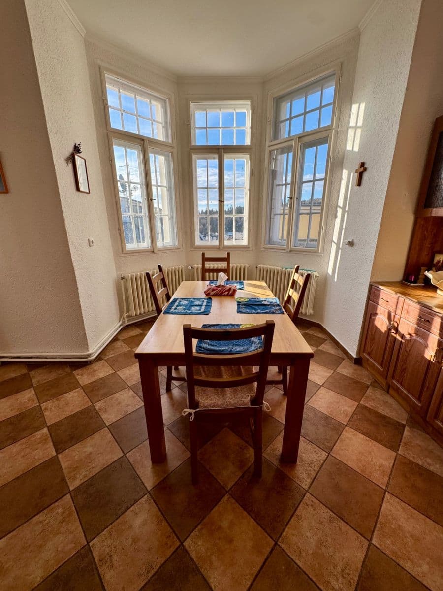 Predaj bytu 3-izbový 124 m², Úzká, Mariánské Lázně, Karlovarský kraj Predaj bytu 3-izbový 124 m², Úzká, Mariánské Lázně, Karlovarský kraj