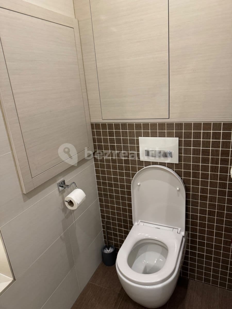 Prenájom bytu 2-izbový 50 m², Brdlíkova, Praha, Praha Prenájom bytu 2-izbový 50 m², Brdlíkova, Praha, Praha