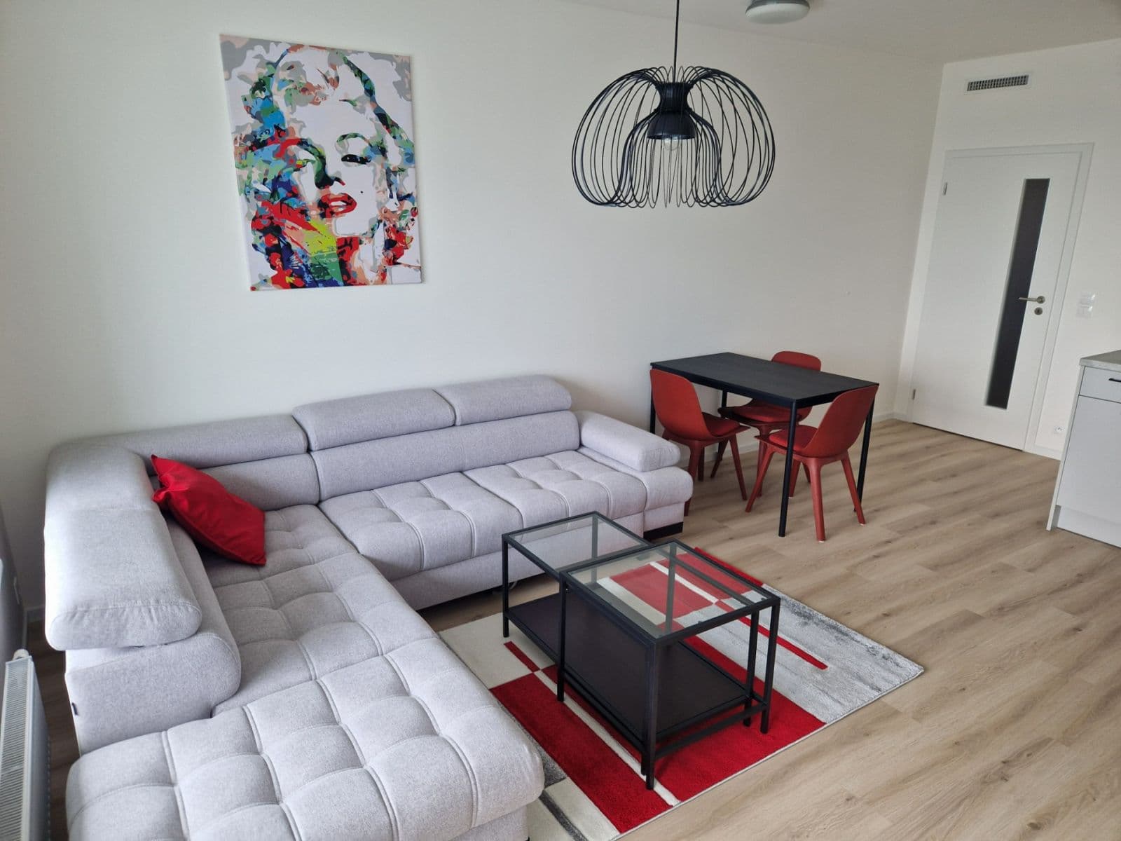 Prenájom bytu 2-izbový 55 m², Kolbenova, Praha, Praha Prenájom bytu 2-izbový 55 m², Kolbenova, Praha, Praha