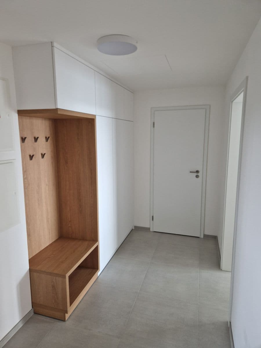 Prenájom bytu 2-izbový 55 m², Kolbenova, Praha, Praha Prenájom bytu 2-izbový 55 m², Kolbenova, Praha, Praha