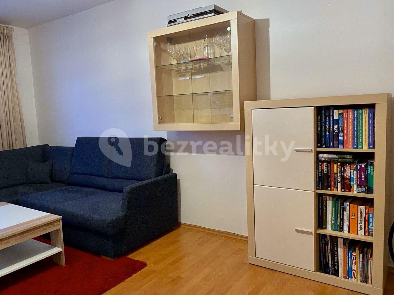 Prenájom bytu 1-izbový 33 m², Jana Přibíka, Praha, Praha Prenájom bytu 1-izbový 33 m², Jana Přibíka, Praha, Praha