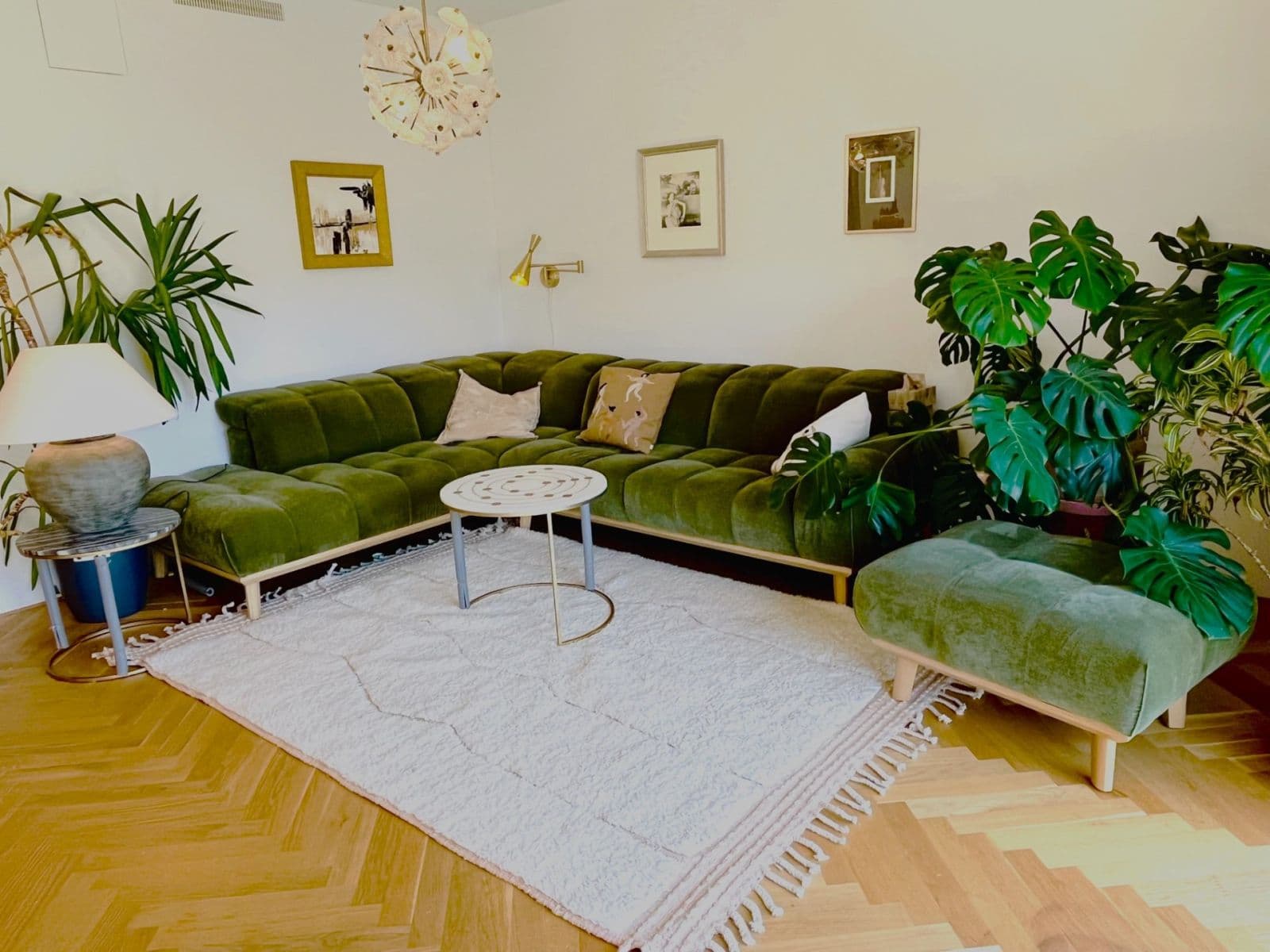 Prenájom bytu 3-izbový 116 m², Sámova, Praha, Praha Prenájom bytu 3-izbový 116 m², Sámova, Praha, Praha