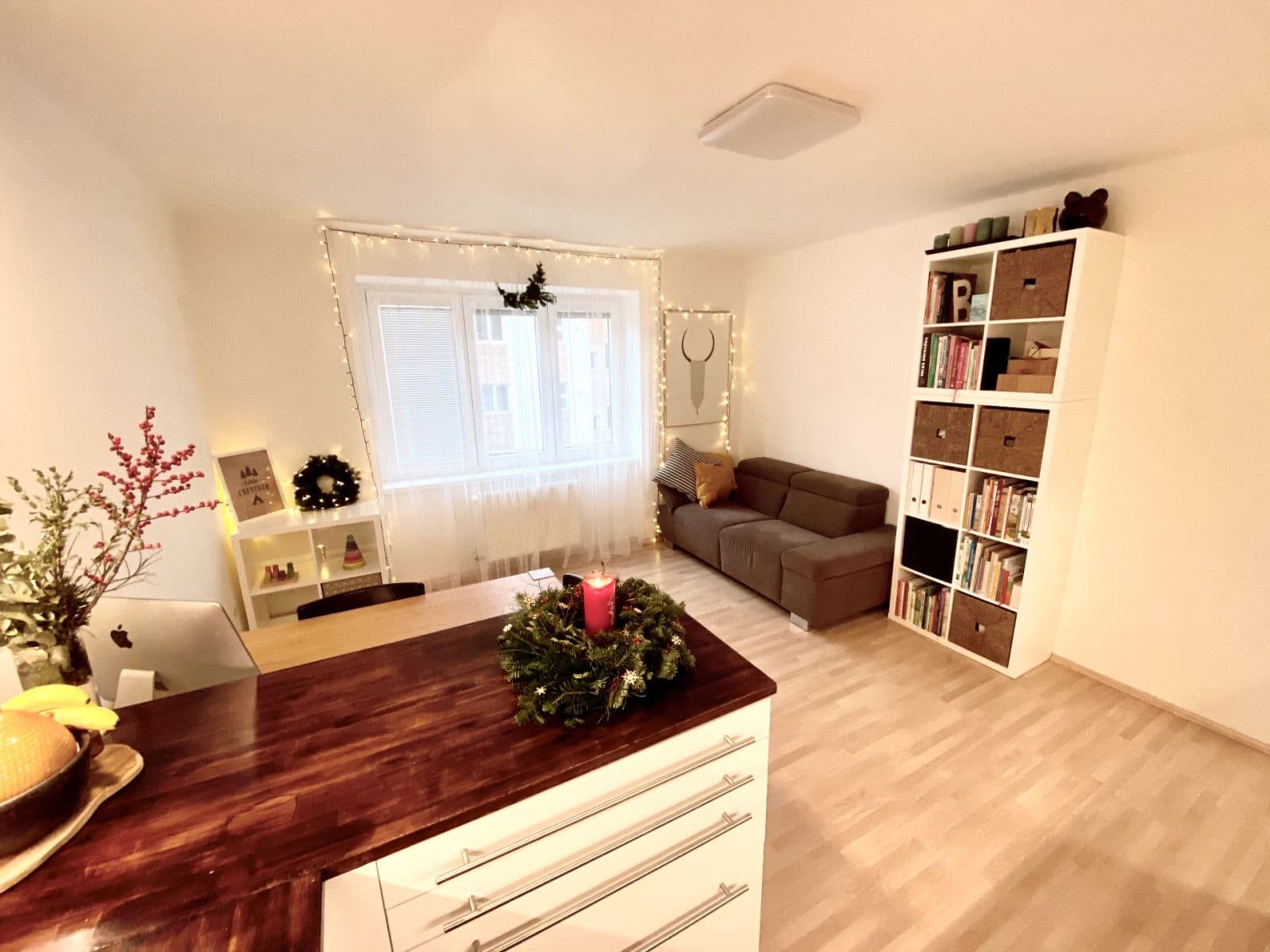 Prenájom bytu 2-izbový 50 m², Sámova, Praha, Praha Prenájom bytu 2-izbový 50 m², Sámova, Praha, Praha