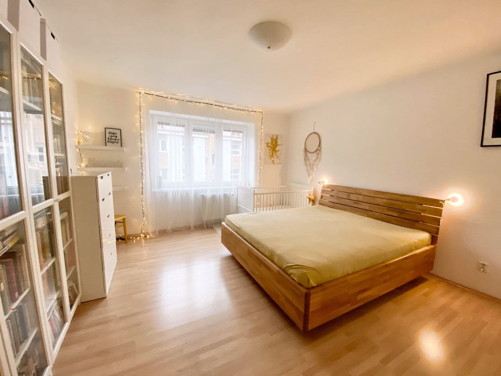 Prenájom bytu 2-izbový 50 m², Sámova, Praha, Praha Prenájom bytu 2-izbový 50 m², Sámova, Praha, Praha