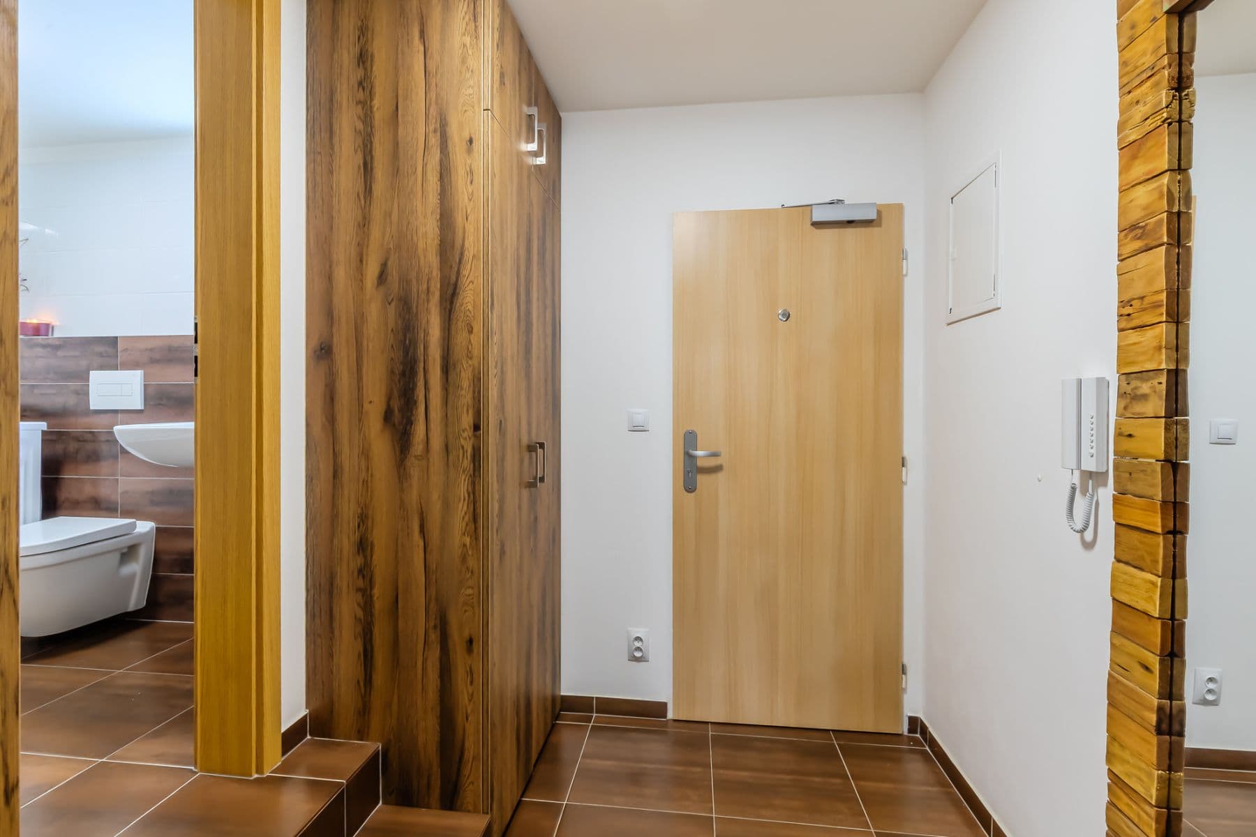 Prenájom bytu 30 m², Rostislavova, Praha, Praha Prenájom bytu 30 m², Rostislavova, Praha, Praha