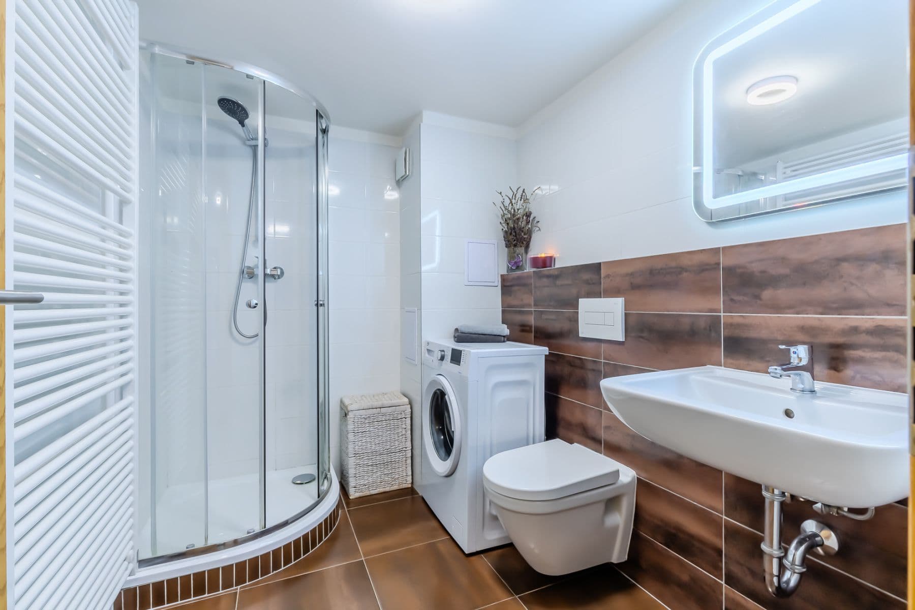 Prenájom bytu 30 m², Rostislavova, Praha, Praha Prenájom bytu 30 m², Rostislavova, Praha, Praha