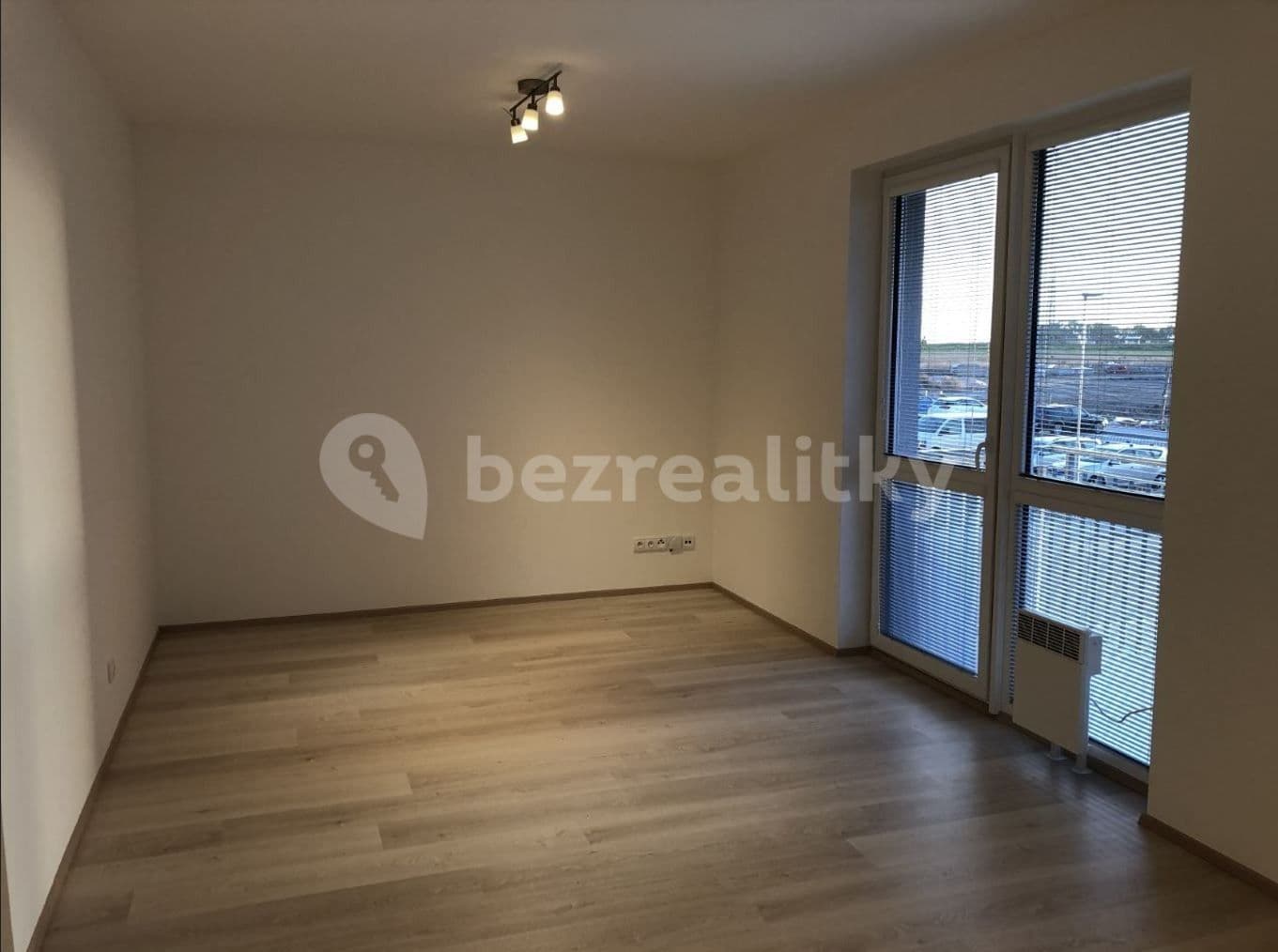 Prenájom bytu 2-izbový 56 m², Štěrbova, Chýně, Středočeský kraj Prenájom bytu 2-izbový 56 m², Štěrbova, Chýně, Středočeský kraj