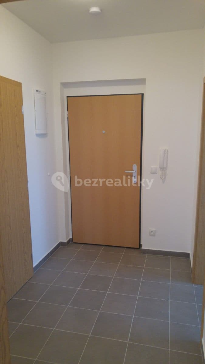 Prenájom bytu 2-izbový 56 m², Štěrbova, Chýně, Středočeský kraj Prenájom bytu 2-izbový 56 m², Štěrbova, Chýně, Středočeský kraj