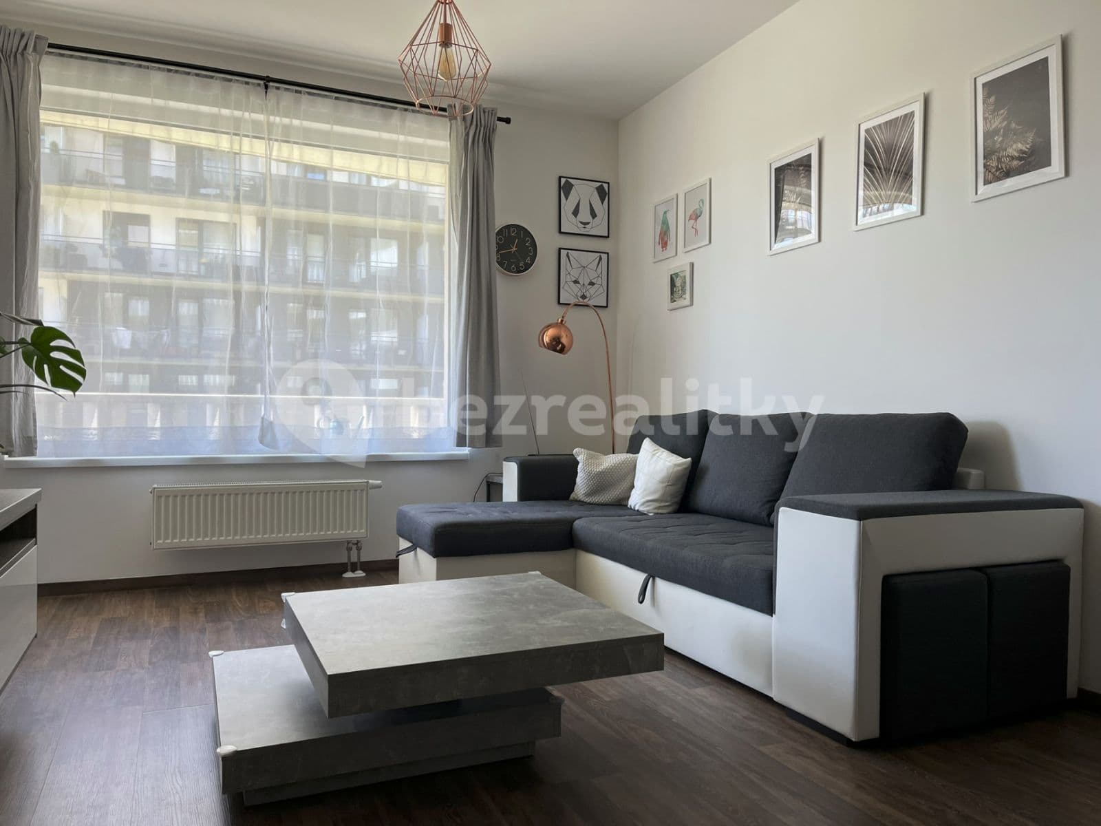 Prenájom bytu 2-izbový 64 m², Zvěřinova, Praha, Praha Prenájom bytu 2-izbový 64 m², Zvěřinova, Praha, Praha