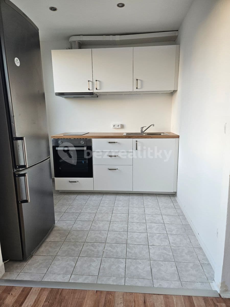 Prenájom bytu 1-izbový 35 m², Habrová, Praha, Praha Prenájom bytu 1-izbový 35 m², Habrová, Praha, Praha