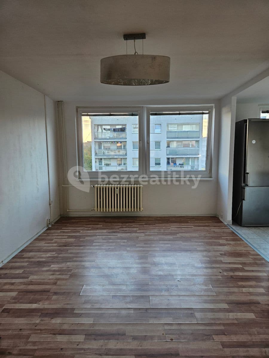 Prenájom bytu 1-izbový 35 m², Habrová, Praha, Praha Prenájom bytu 1-izbový 35 m², Habrová, Praha, Praha