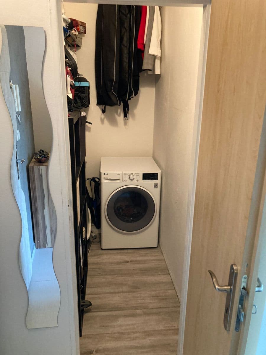Prenájom bytu 2-izbový 43 m², Na Letné, Olomouc, Olomoucký kraj Prenájom bytu 2-izbový 43 m², Na Letné, Olomouc, Olomoucký kraj