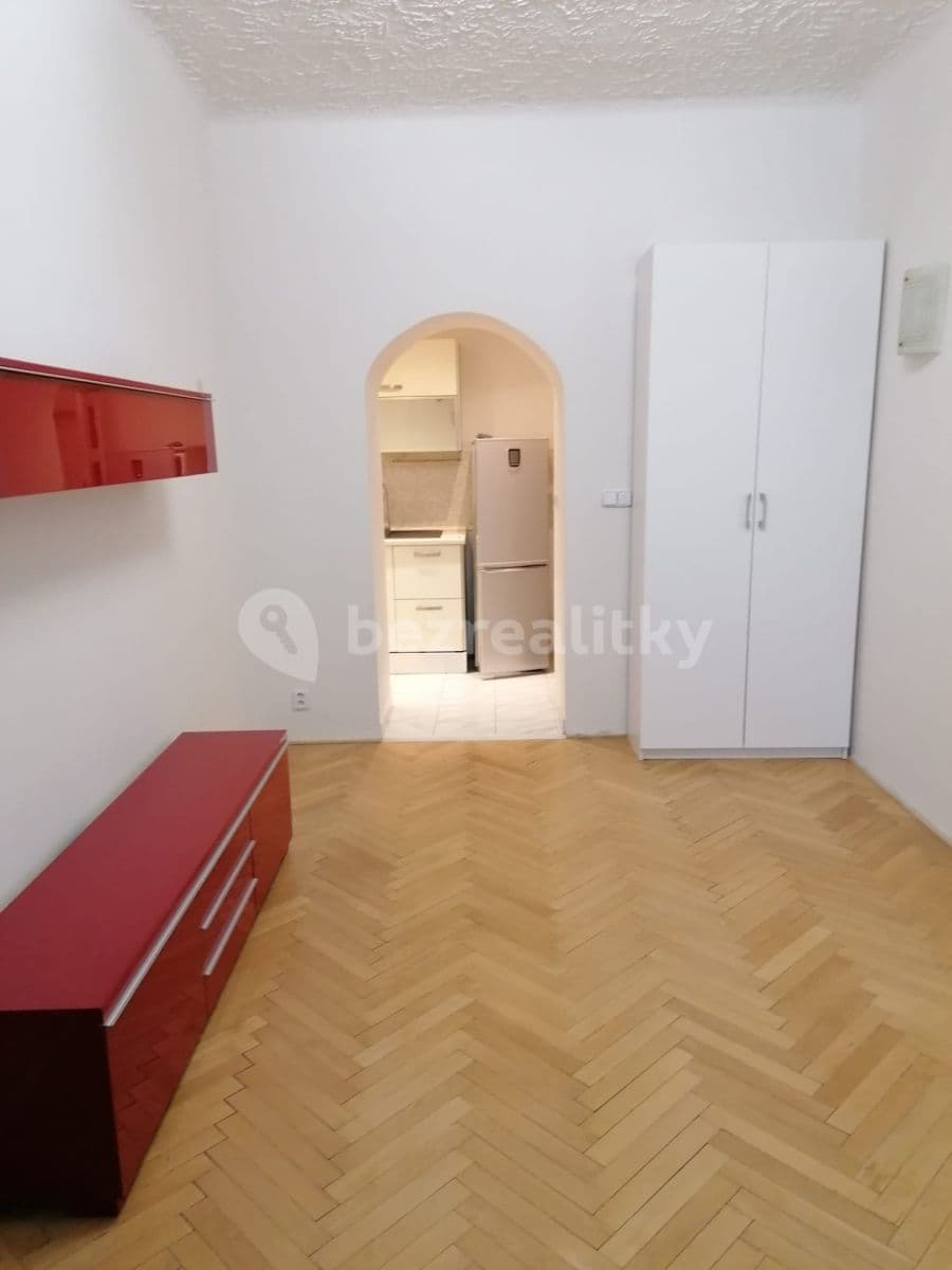 Prenájom bytu 2-izbový 40 m², Fibichova, Praha, Praha Prenájom bytu 2-izbový 40 m², Fibichova, Praha, Praha