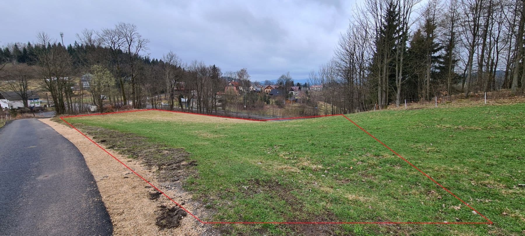 Predaj pozemku 3.213 m², Lučany nad Nisou, Liberecký kraj Predaj pozemku 3.213 m², Lučany nad Nisou, Liberecký kraj