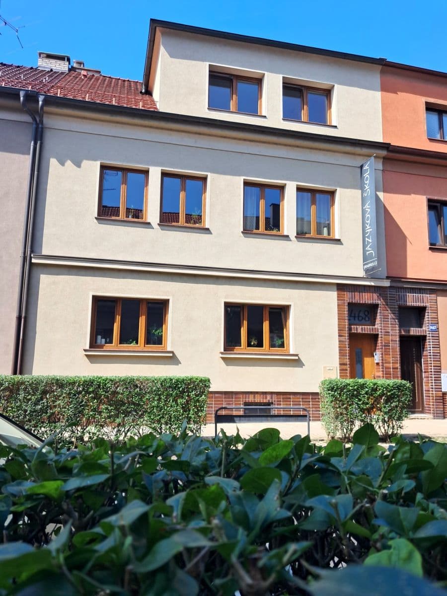 Prenájom bytu 2-izbový 89 m², Libušina, Roudnice nad Labem, Ústecký kraj Prenájom bytu 2-izbový 89 m², Libušina, Roudnice nad Labem, Ústecký kraj