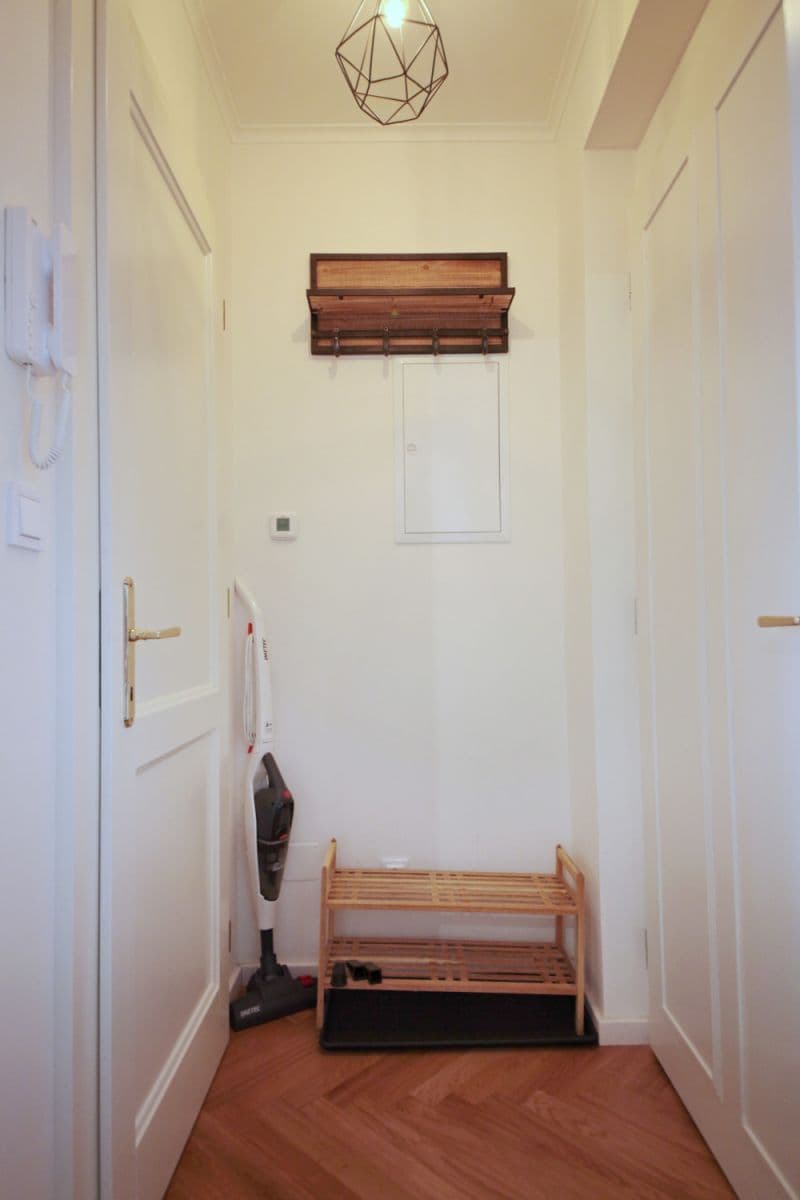 Prenájom bytu 29 m², Slavíkova, Praha, Praha Prenájom bytu 29 m², Slavíkova, Praha, Praha