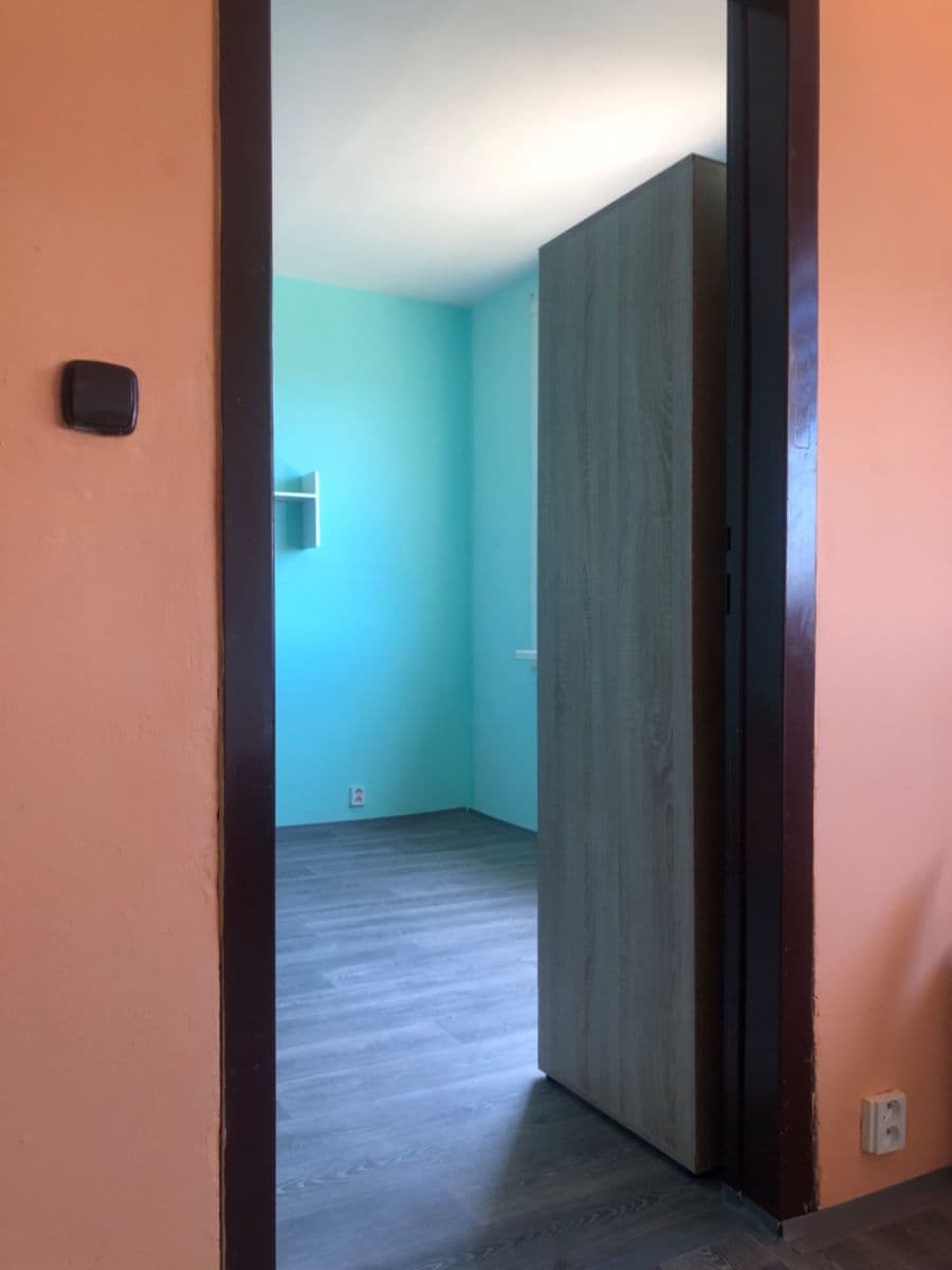 Prenájom bytu 1-izbový 40 m², Peškova, Ústí nad Labem, Ústecký kraj Prenájom bytu 1-izbový 40 m², Peškova, Ústí nad Labem, Ústecký kraj
